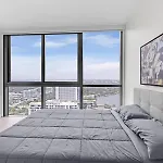 Luxury Corner Unit With Stunning Bay Views Miami